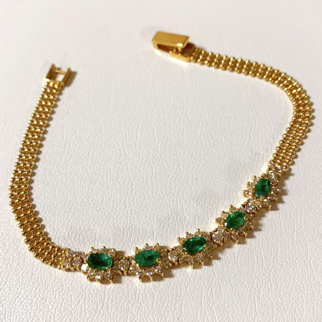 Emerald bracelet