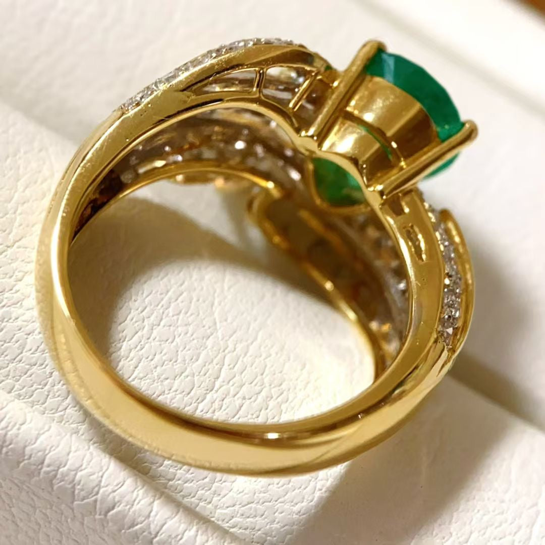 Emerald ring