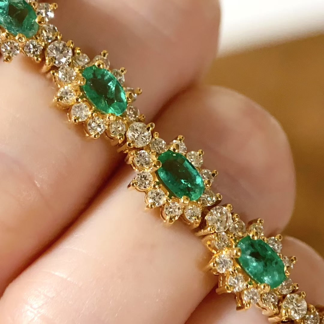 Emerald bracelet