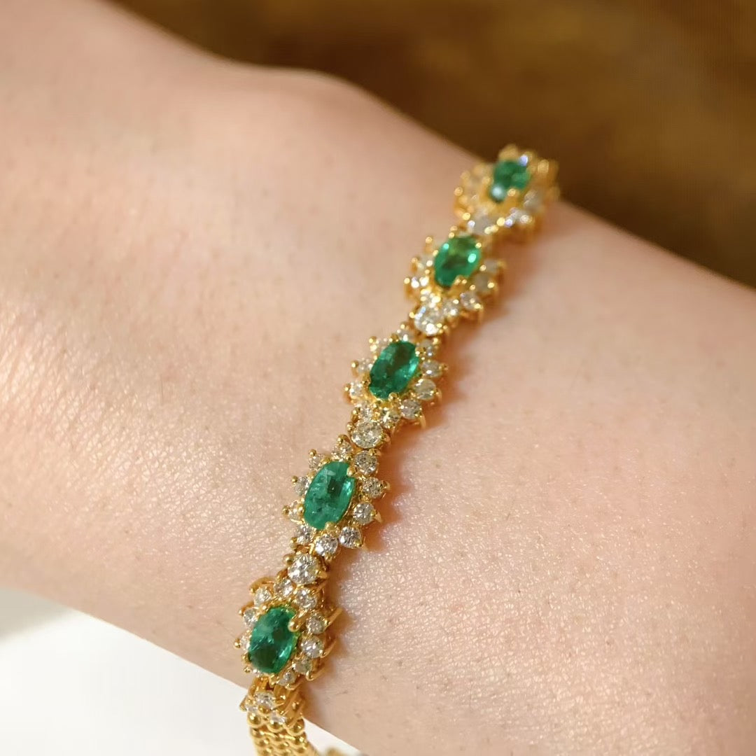 Emerald bracelet