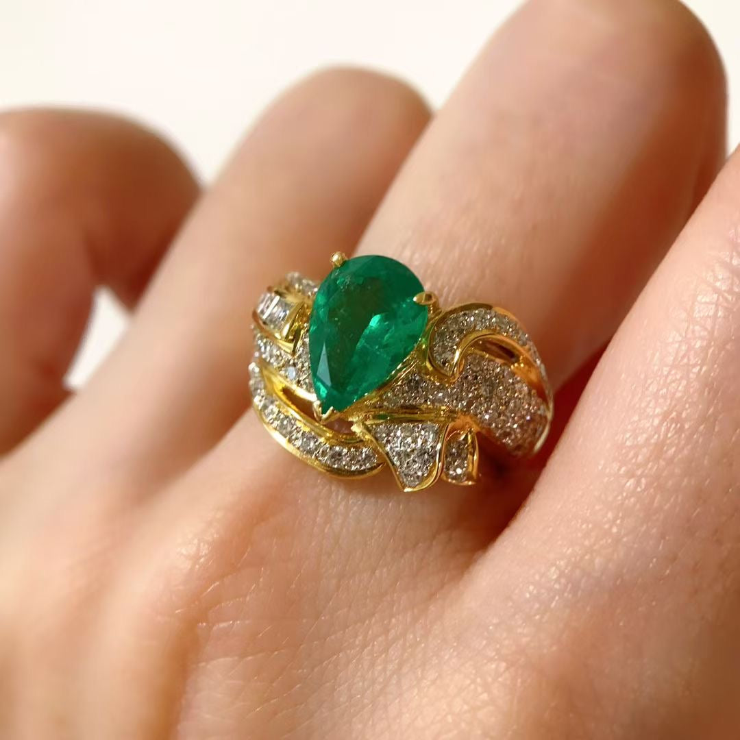 Emerald ring